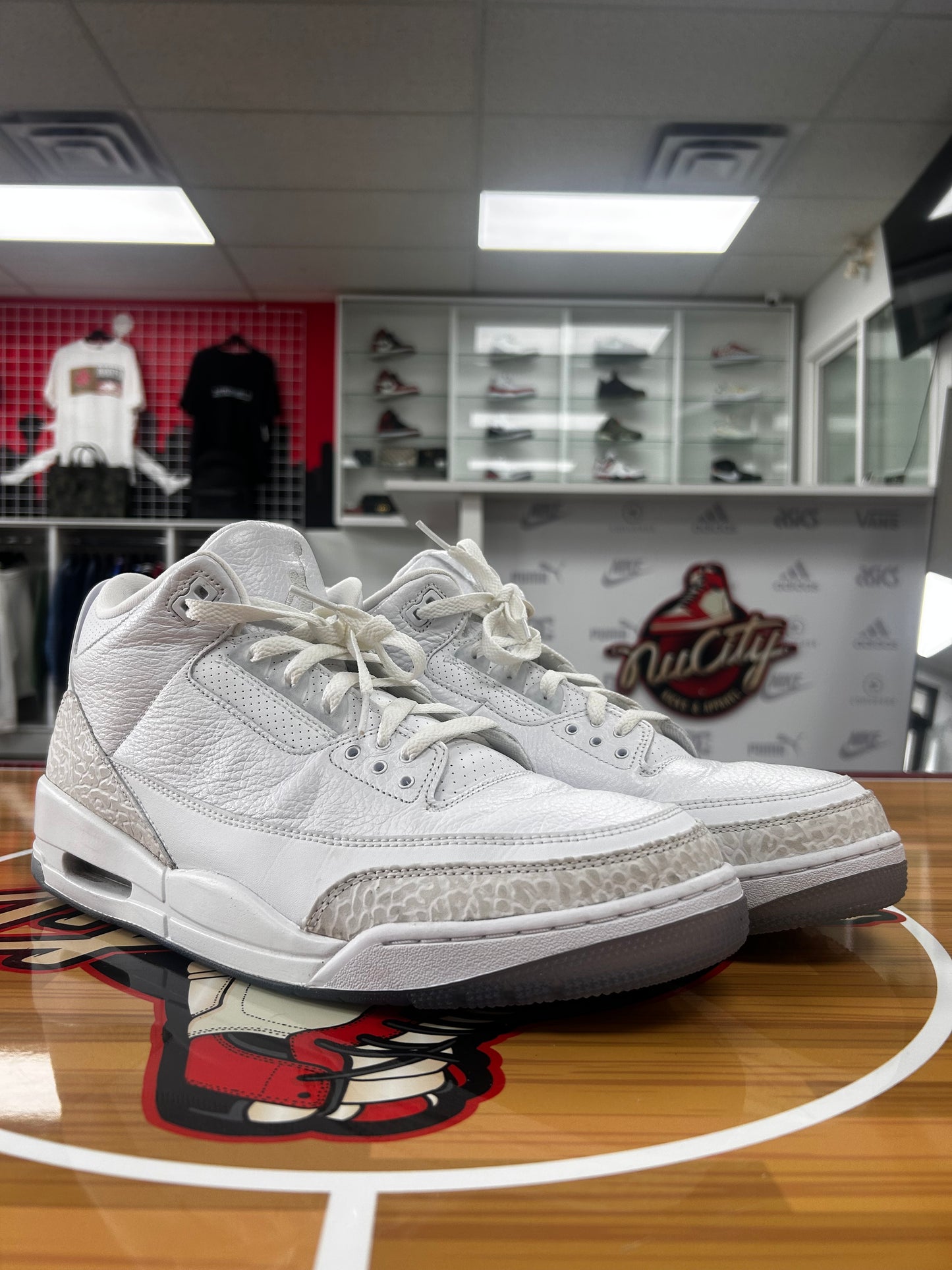 USED Jordan 3 Retro Pure White