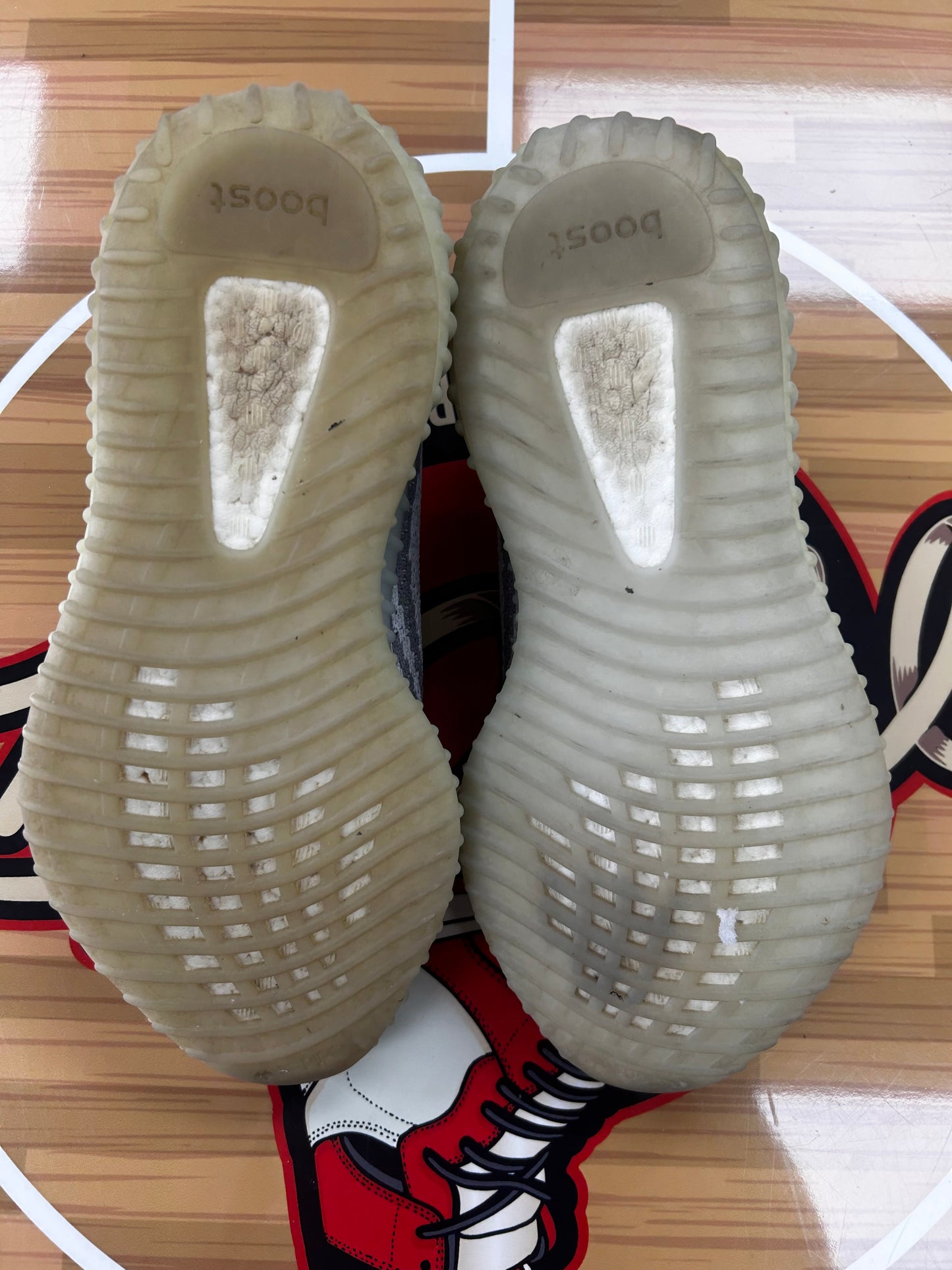 USED Yeezy Boost 350 V2 Blue Tint