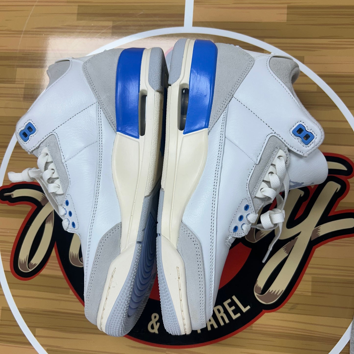 USED Jordan 3 Retro 'Lucky Shorts'