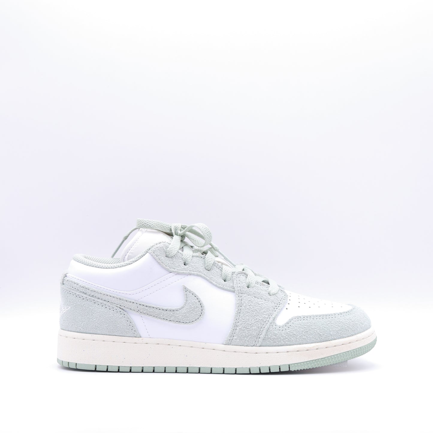 Air Jordan 1 Low SE (GS) 'Seafoam'