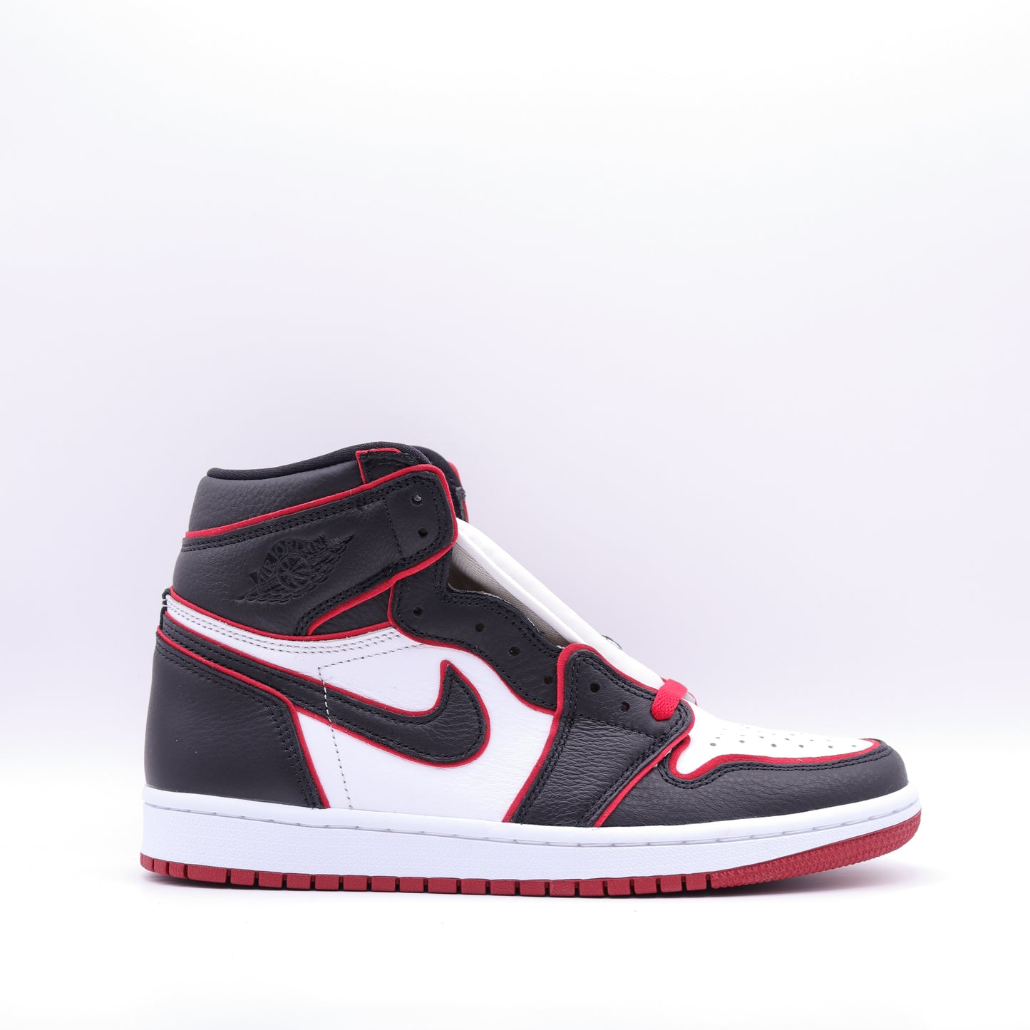 Jordan 1 Retro High Bloodline